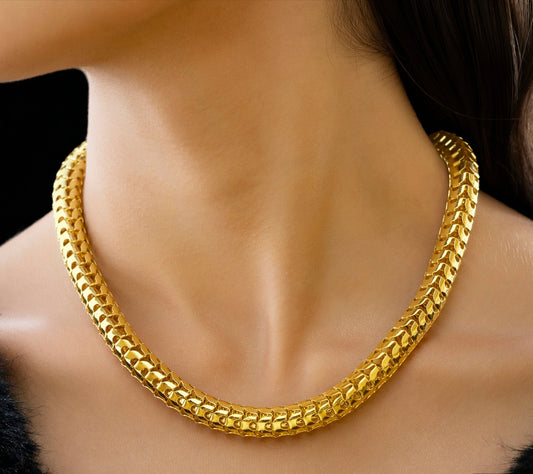 Skyora Anti-Tarnish Snake Chain Necklace